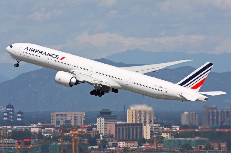 Боинг 777 АИР Франс