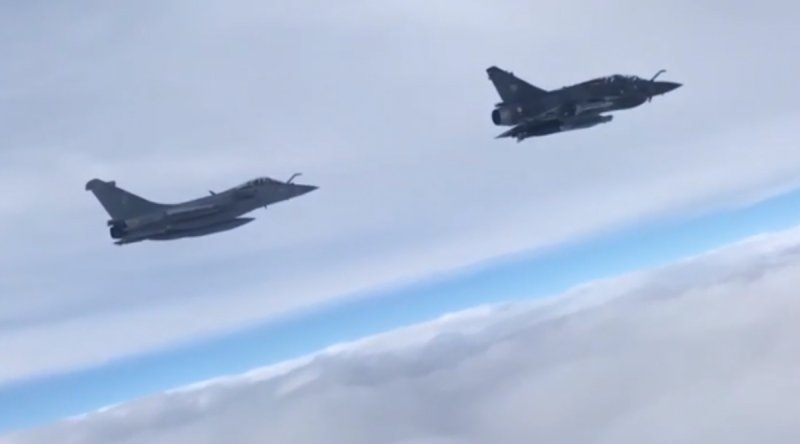 Су-27 над черным морем