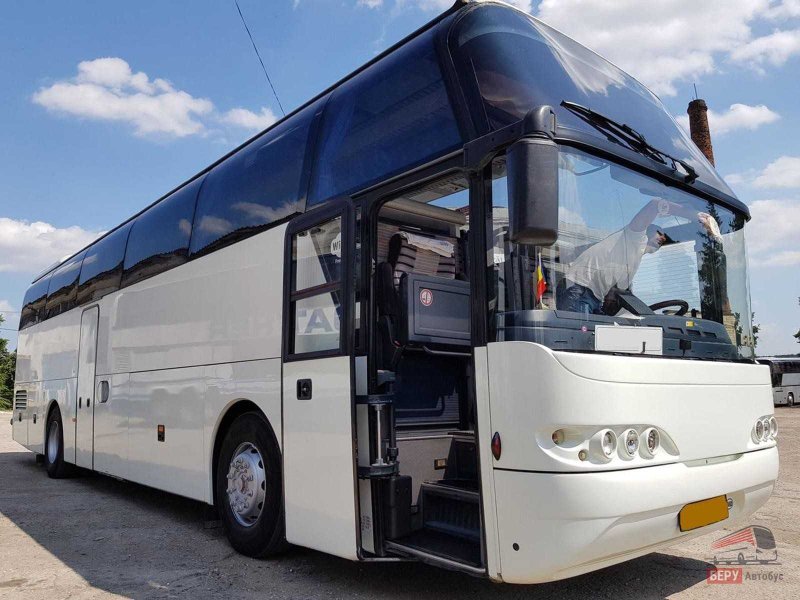 Туристический автобус Неоплан