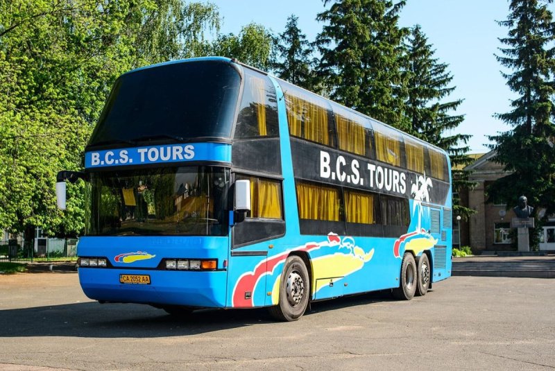 Автобусы Neoplan Skyliner в СПБ