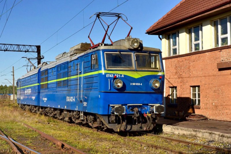 Поезда PKP et42