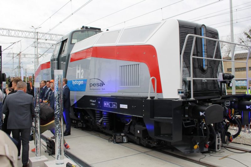 Pesa водородный Локомотив