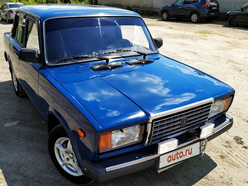 Лада 2107 синий