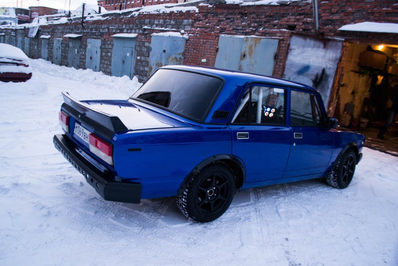 Синяя Жига 2107
