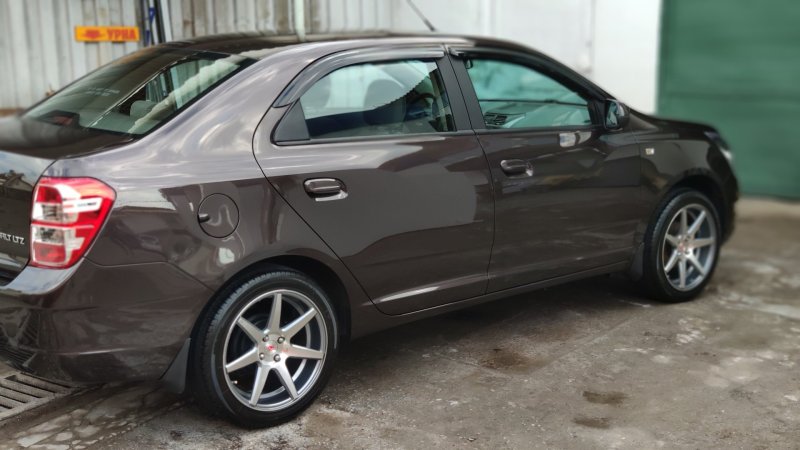 Chevrolet Cobalt на 17 дисках
