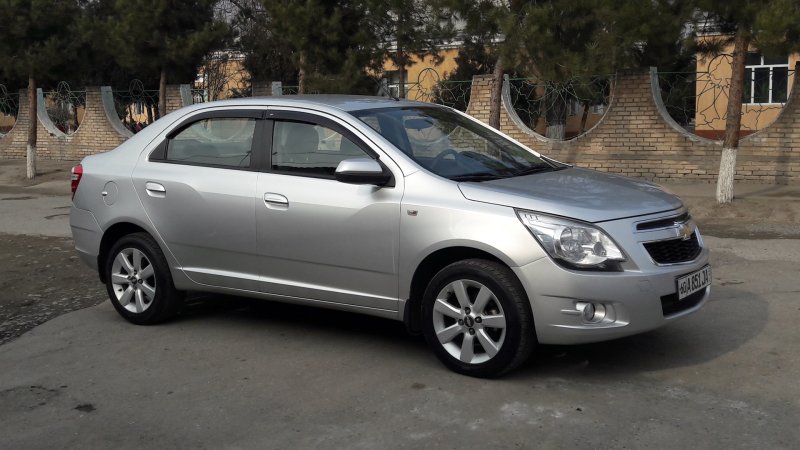 Chevrolet Cobalt Silver