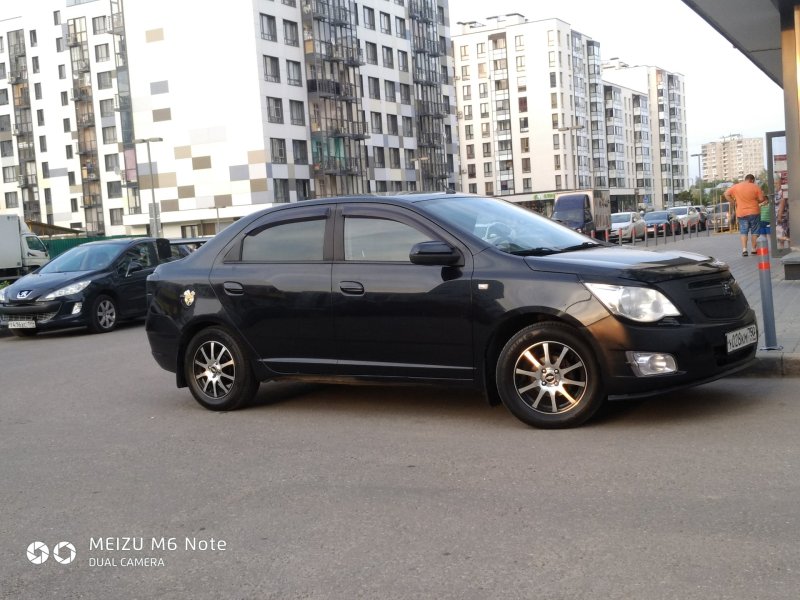 Chevrolet Cobalt черный