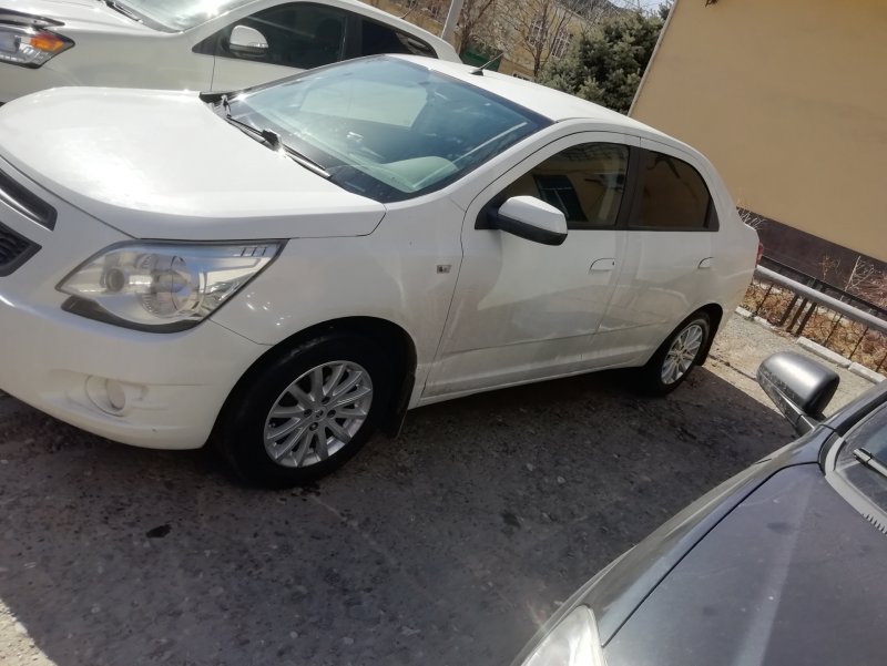 Chevrolet Ravon Cobalt 2