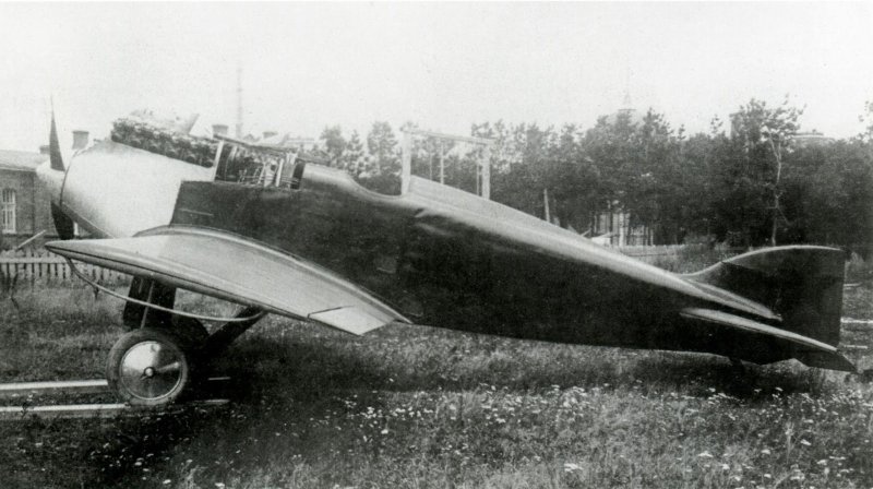 Истребитель и-1 Поликарпова