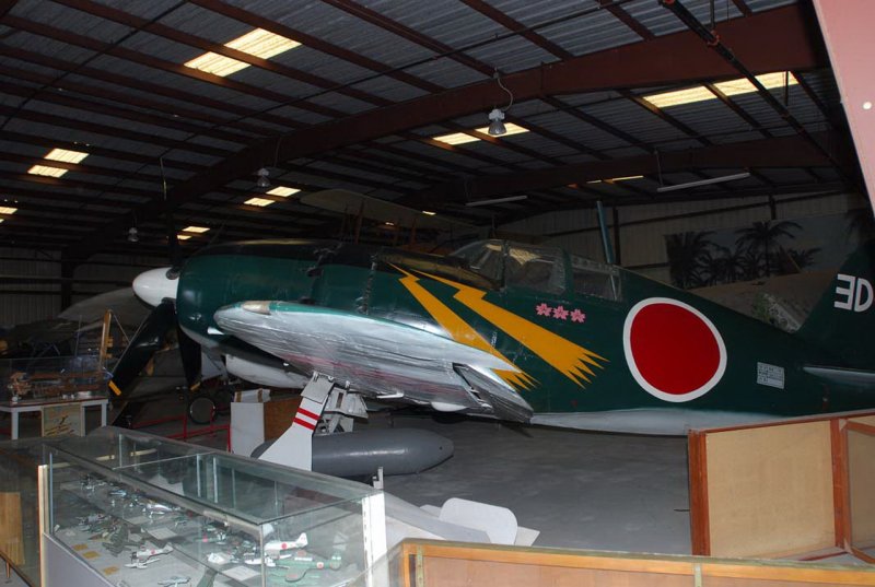 Mitsubishi j2m3