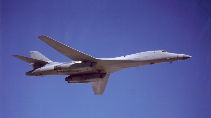 Самолет с 82
