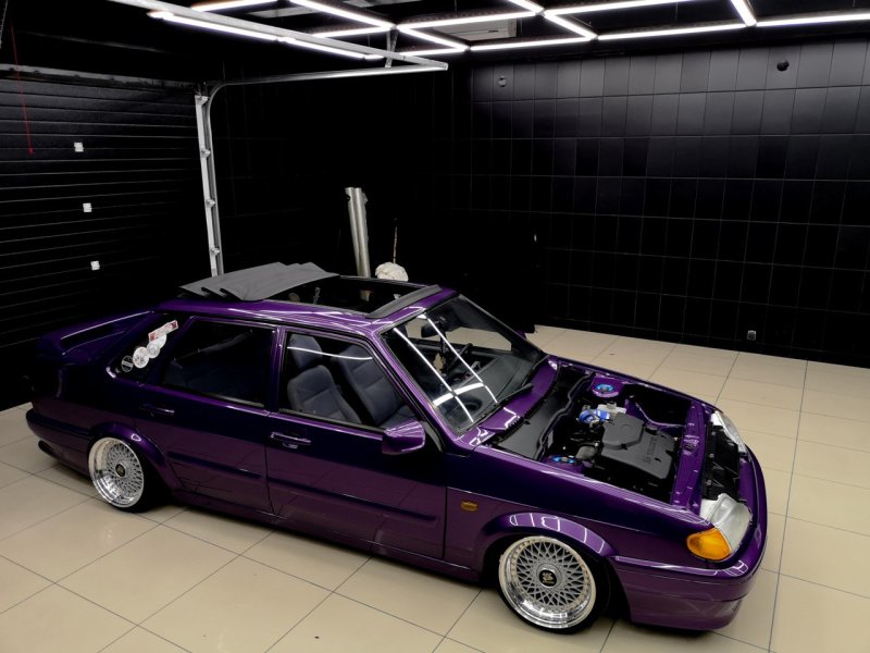 Lada 2115 stance