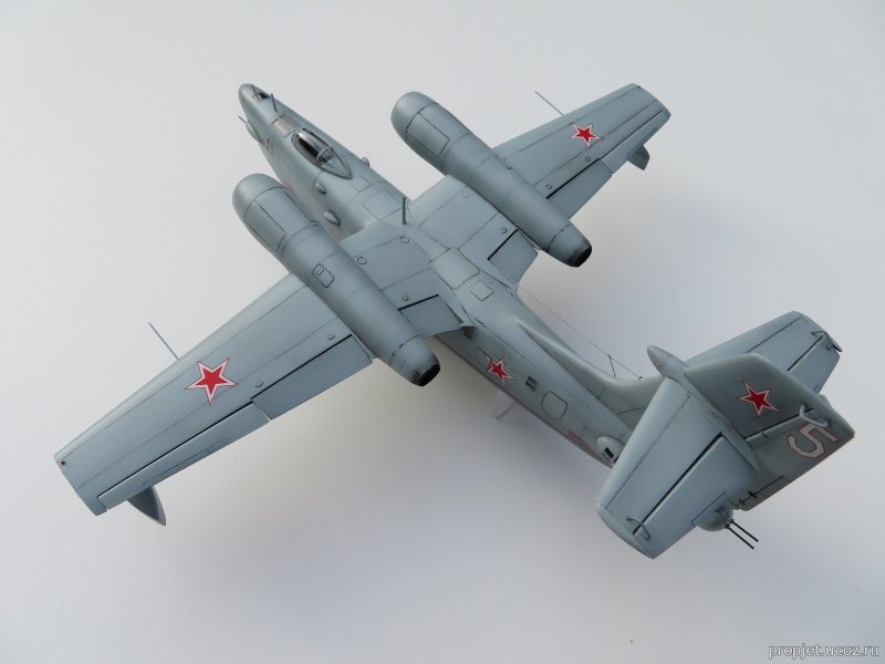 Сборная модель бе-12 гидросамолёт