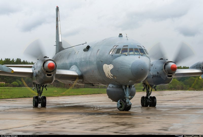 Самолеты ил-38н шасси