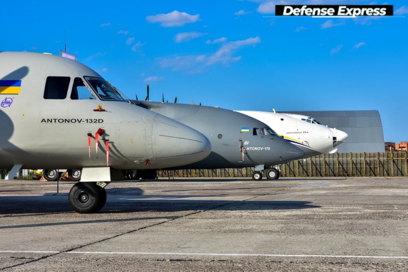 Самолет-демонстратор АН-132d.