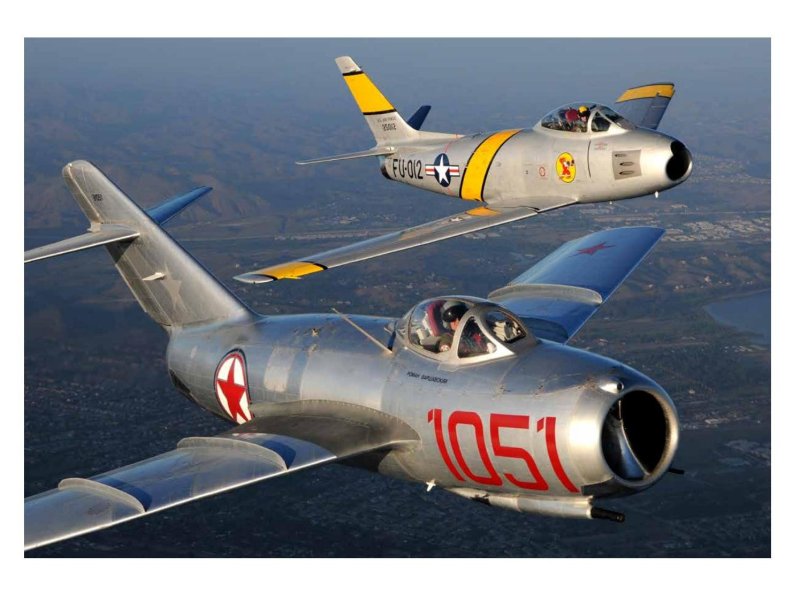 F 86 Sabre и миг 15