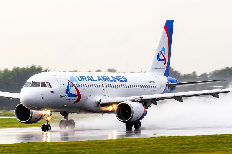 Airbus a320 Уральские