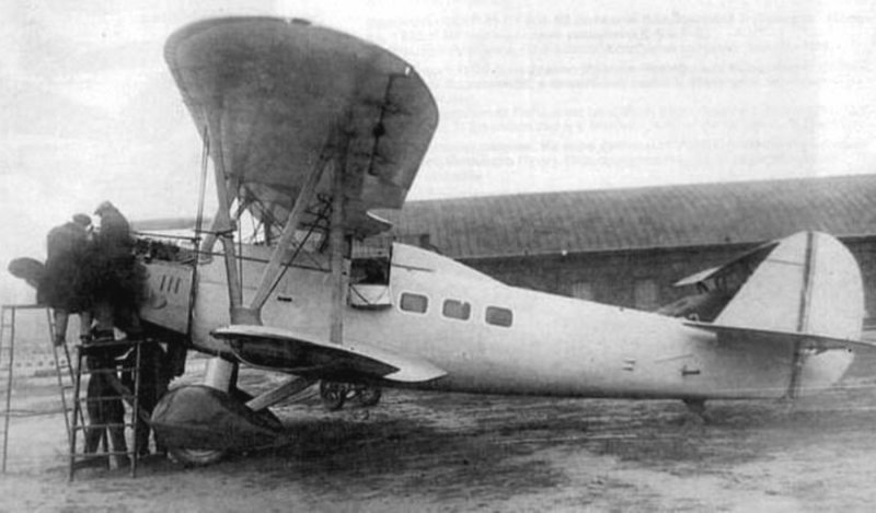 Разведчик биплан р-5