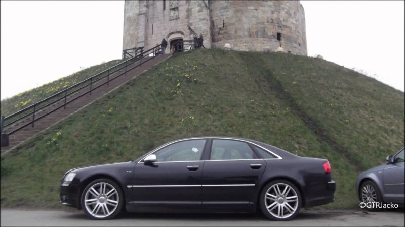 Audi s8 перевозчик 3