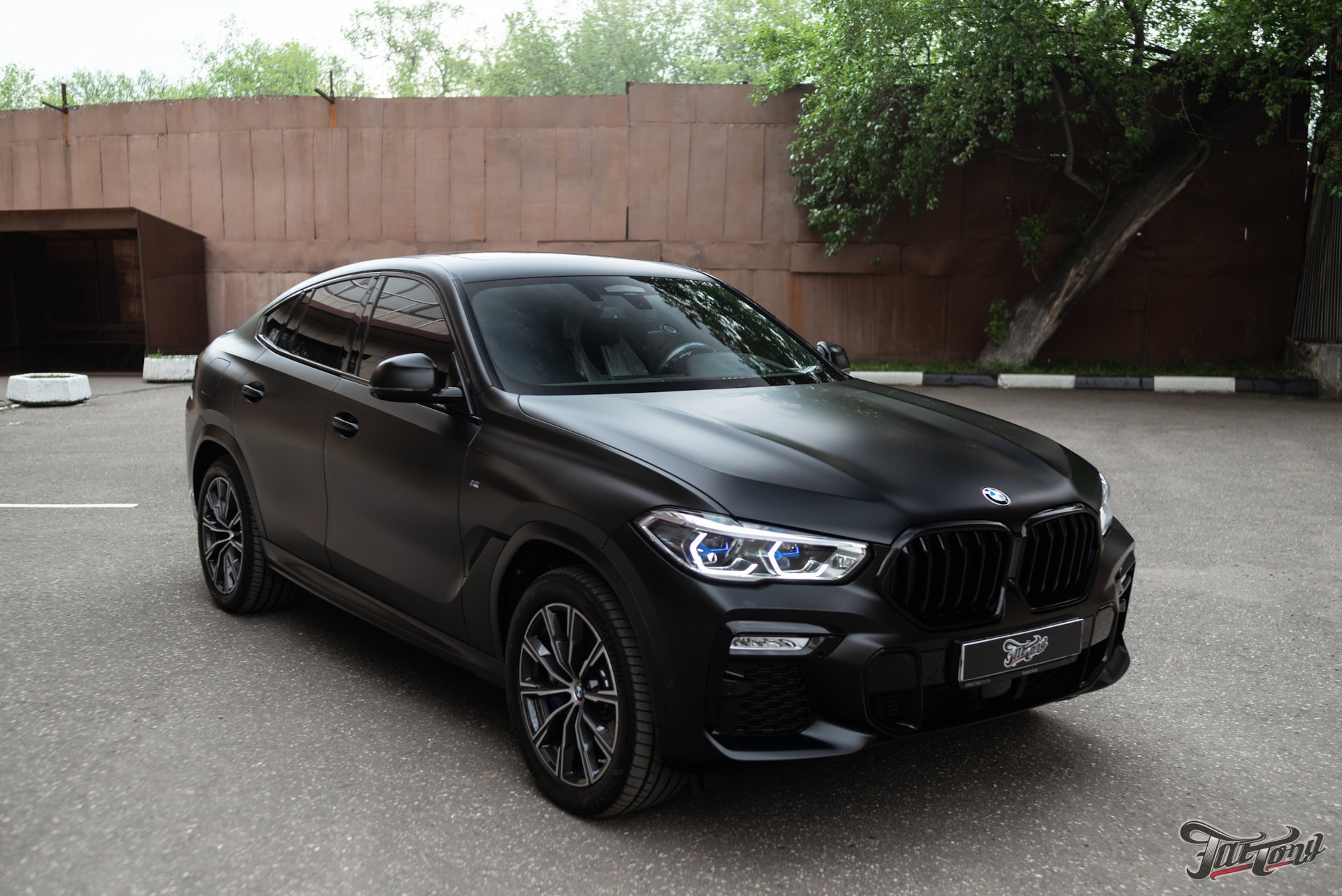 96 черный цвет. BMW x6 Black Carbon g06. БМВ х6 новая. BMW x6 f86 Black.