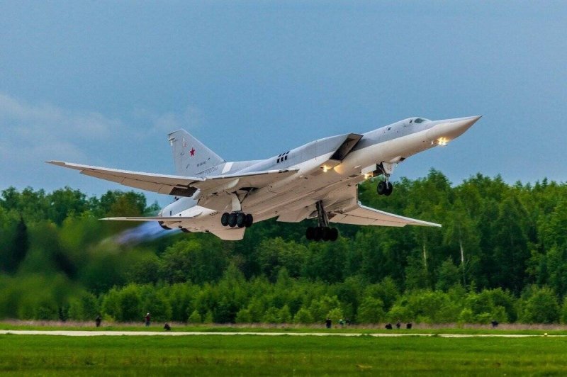 Ту-22м3 сверхзвуковой самолёт