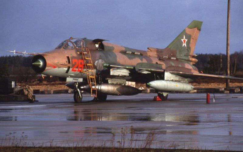 Самолёт Су-17м4