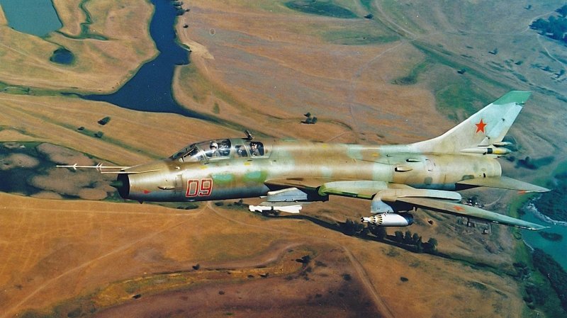 Су-17 истребитель-бомбардировщик