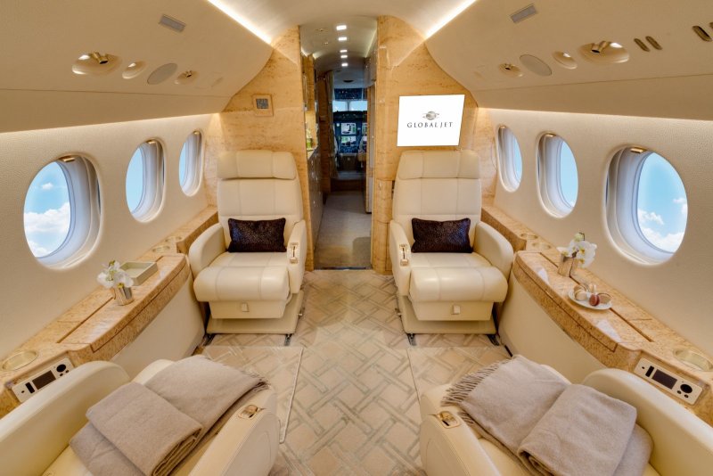 Dassault Falcon 7x салон
