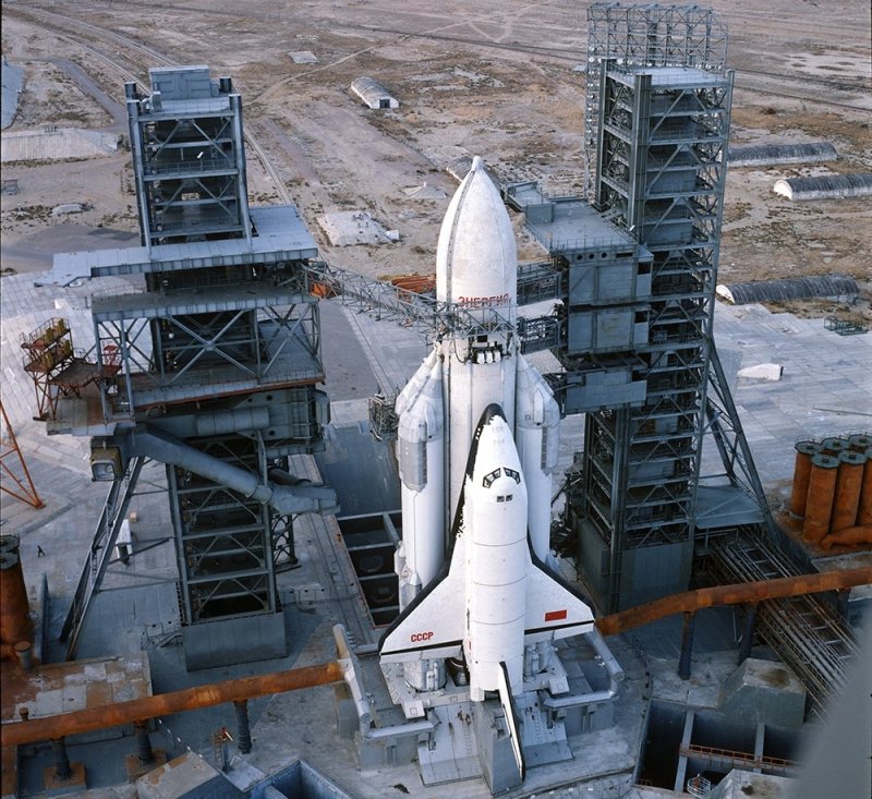 Буран энергия космический корабль