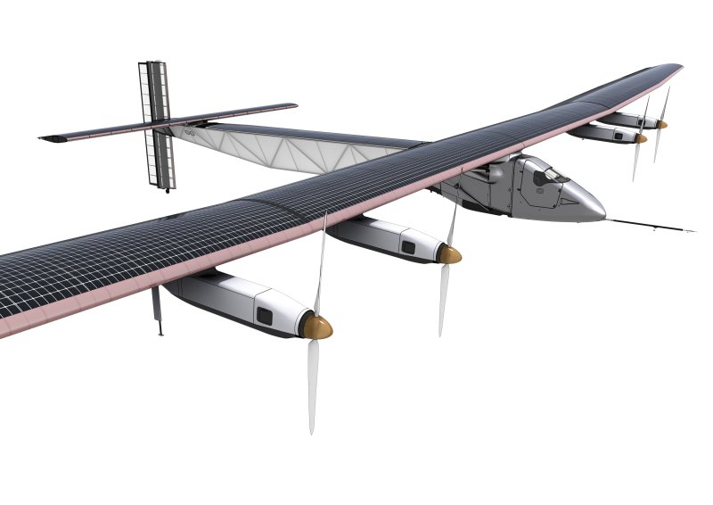 Электрический самолет на солнечных батареях Solar Impulse – 2