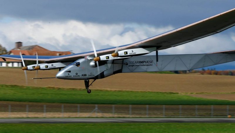Самолет Solar Impulse 2