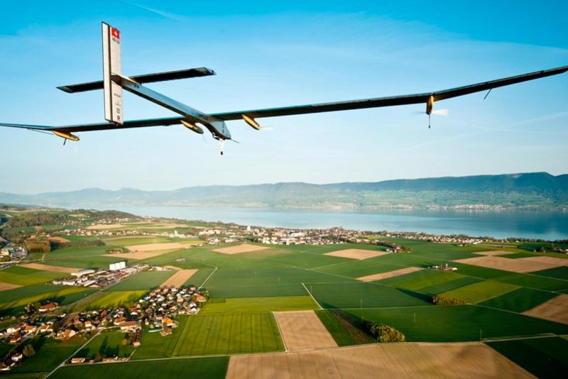 Solar Impulse самолет