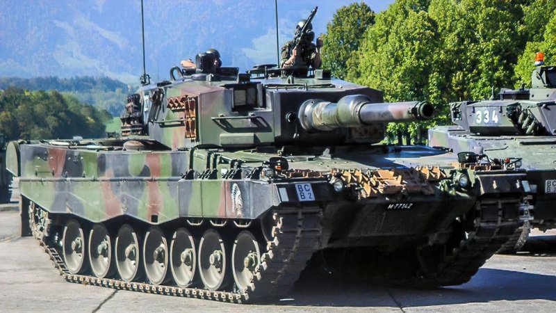 Swiss Leopard 2a4