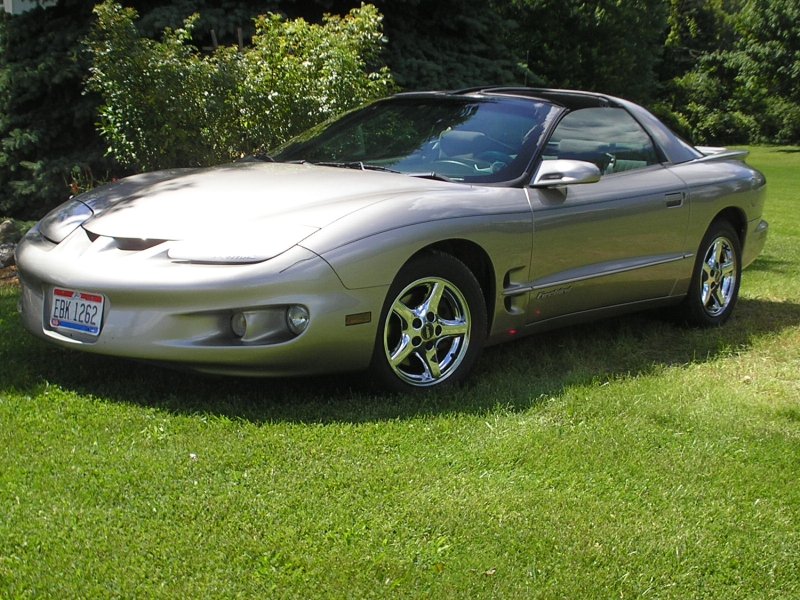 Pontiac Firebird 2005