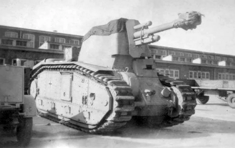 Тяжелый французский танк Char b1
