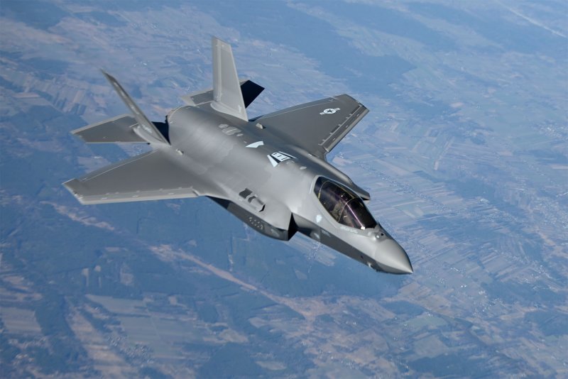 F 35 Lightning 2
