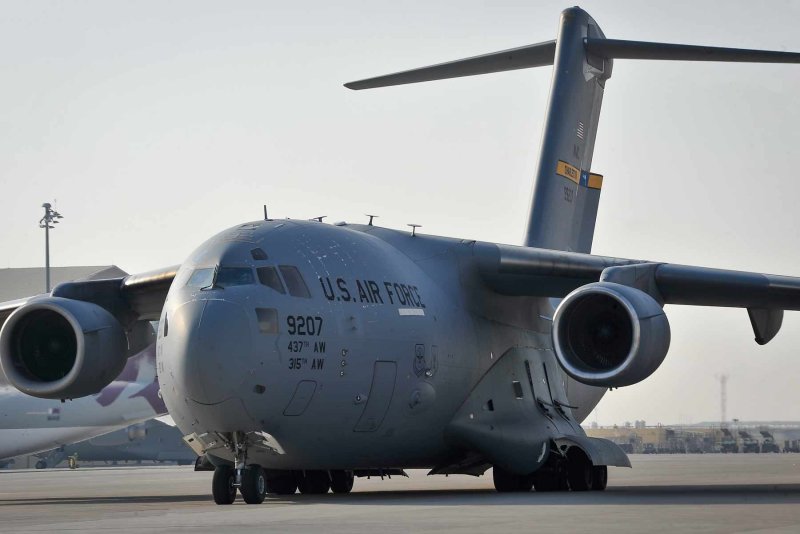 С 17 самолет США