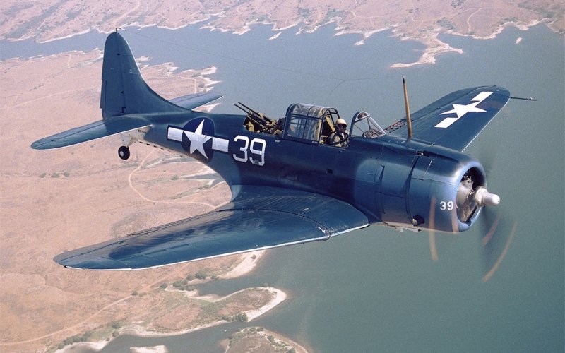 Самолет SBD 5 Dauntless