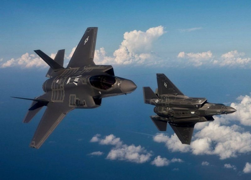 F 35 Lightning 2