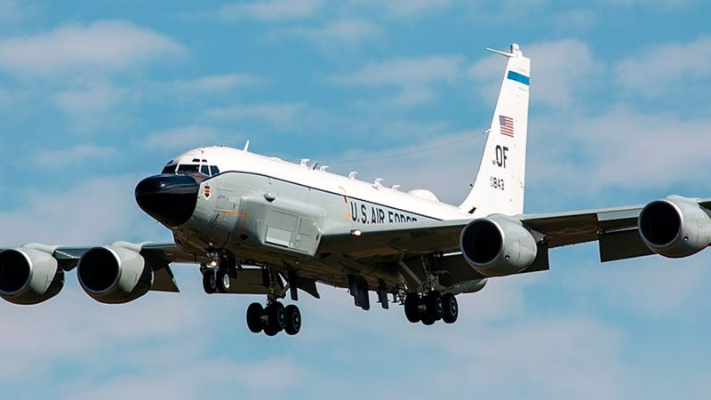 RC-135v/w Rivet Joint