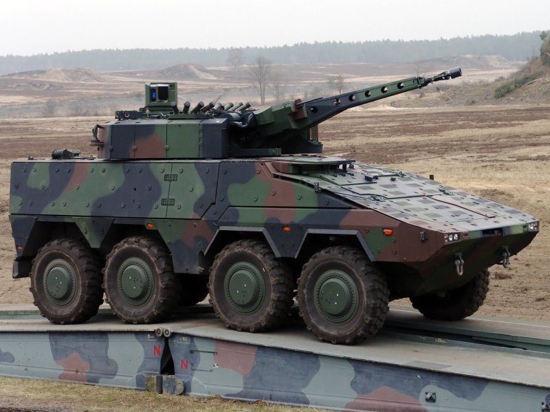 БМП Boxer IFV
