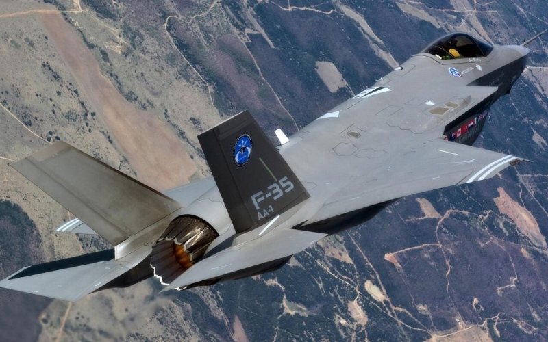 F 35 истребитель