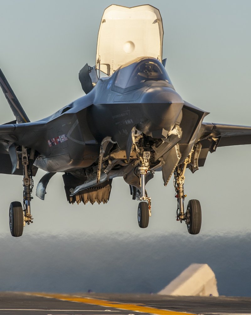 F 35 Lightning 2