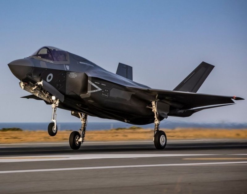 F 35 истребитель