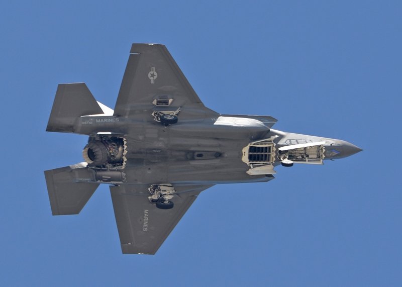 F35 вертикальный взлет