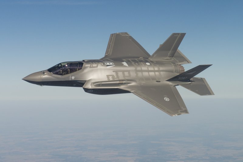 Истребитель 5 поколения США F-35