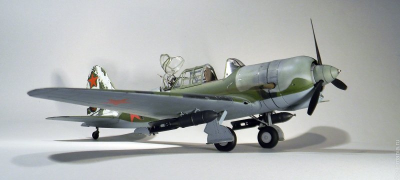 Самолет-бомбардировщик Су-2