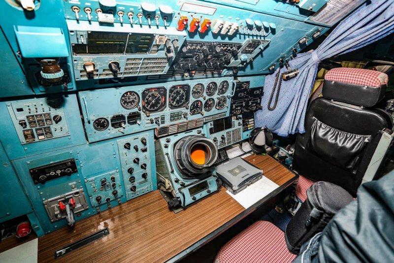 АН-225 Мрия салон