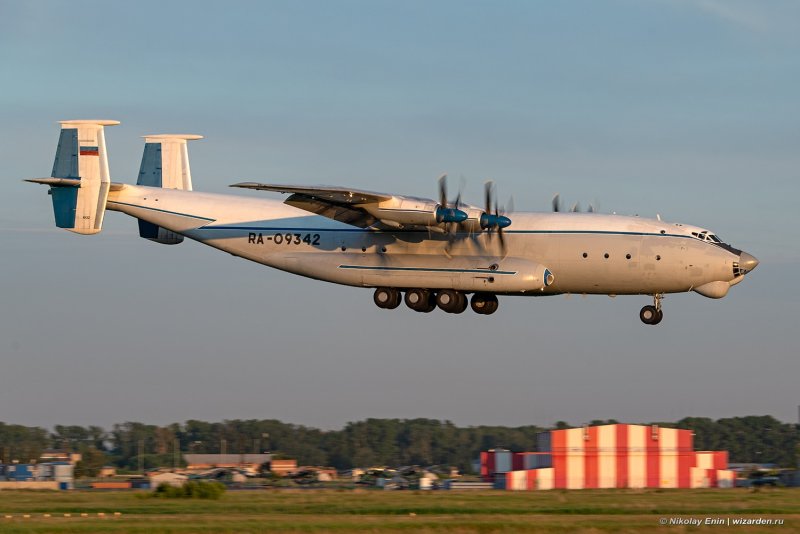 АН-22 Антей