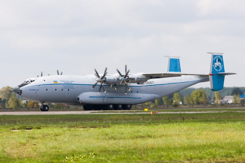 Самолёт Антей АН-22